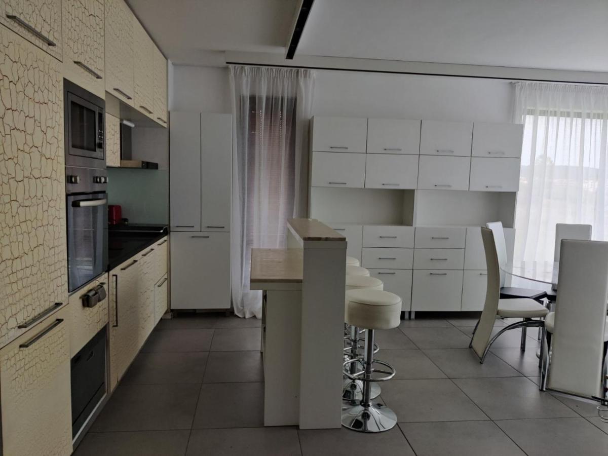 סוזופול Gitea Sand Lilies Apartments מראה חיצוני תמונה